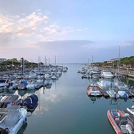 Welcoming Flat Only 100m From The Sea In Hotel Bibione
