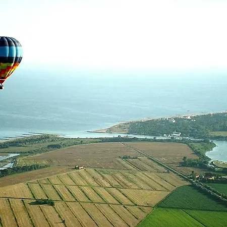 Welcoming Flat Only 100m From The Sea In 3*